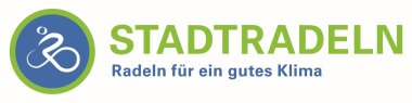 Links rundes logo mit Radfahrer in weiß auf blauem Grund mit grünem Rand. Rechts Schriftzug Stadtradeln in hellgrün, darunter steht in blau Radeln für ein gutes Klima